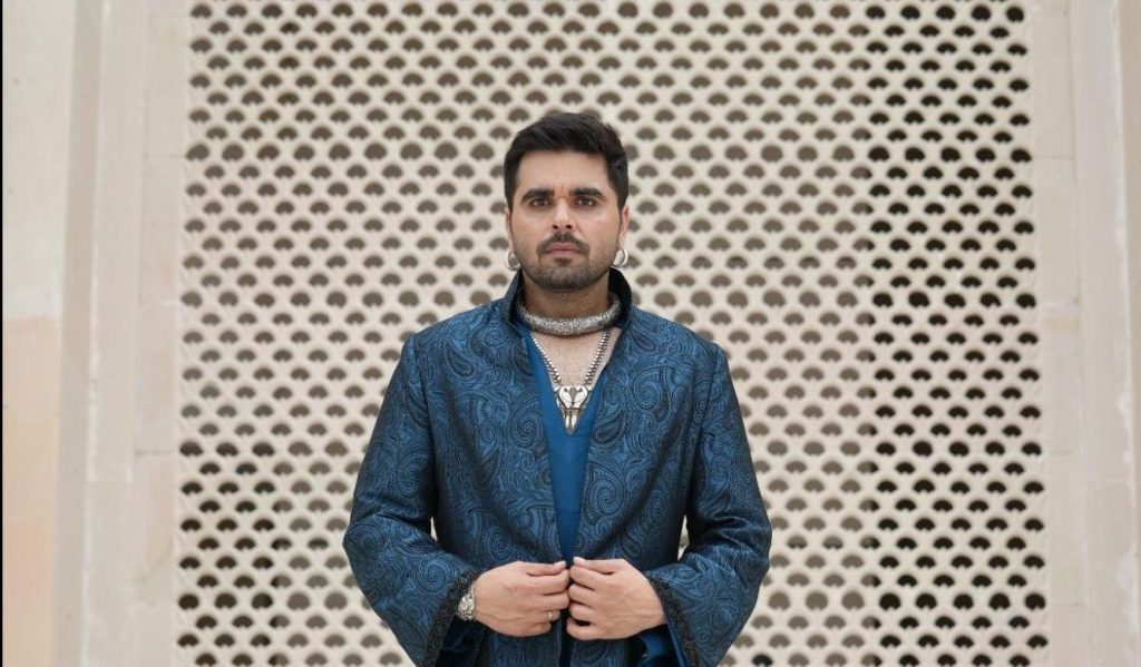 Punjabi Performer “NINJA” Reinvents the HEER & RANJHA legends with New Single&nbsp;“HEER”